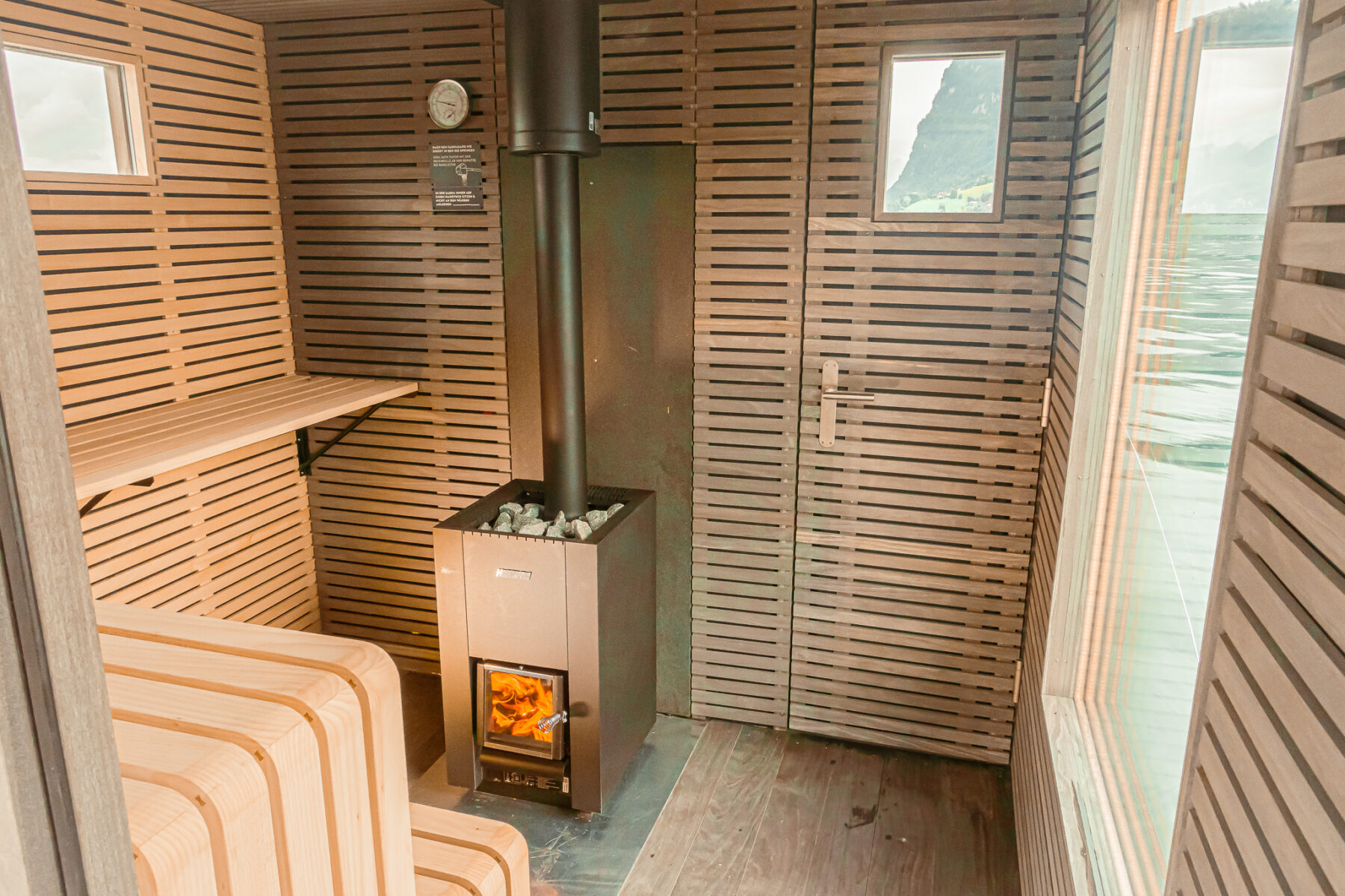 Sauna boat
